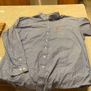 Mens Cinch Long Sleeve Shirt.